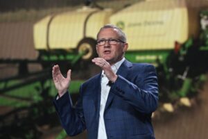 GettyImages-1246018608-e1757006074171.jpg Nestabilita ciel a rozchod s Čínou tvrdo zasahujú americké firmy, a domáci výrob...