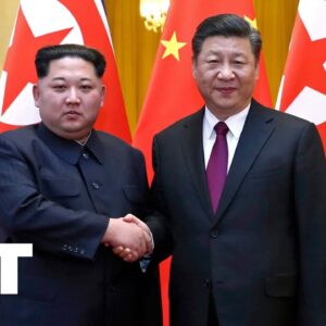 Brífing čínskeho ministerstva zahraničia pred nečakanou návštevou Kim Čong-una v...