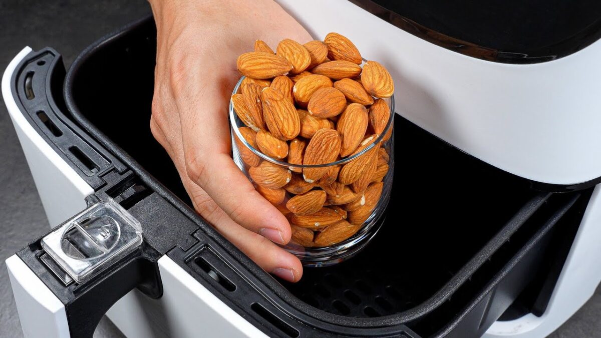 Mandľové prekvapenie z fritézy.