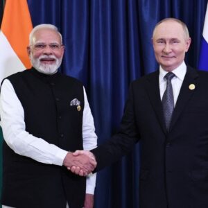 Putin a Modi rokujú bilaterálne na okraj summitu ŠOS v Číne