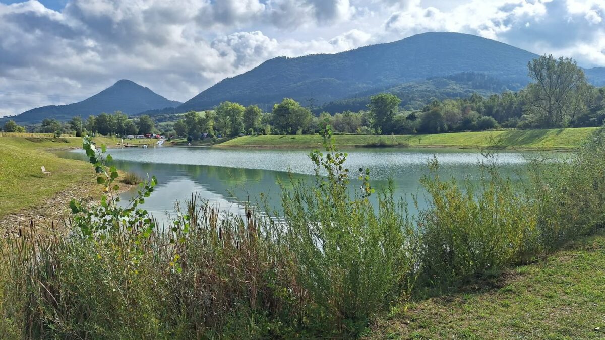 Mesto Považská Bystrica: V sobotu sa konal 6. ročník HSF System Triatlon Podhradské more 2025. Pozrite sa, aký skvelý bol