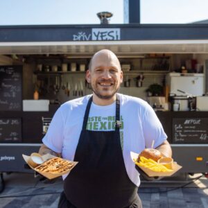 Na Palmovke uspel s PrívYESom. Miestečko pri vode prevoňalo vďaka burgrom a ques...