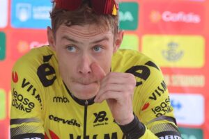 <p><strong>Vuelta: Zmena na čele pre Vingegaarda bez útoku</strong></p>