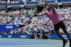 Alcaraz sfúkol Lehečku a je v semifinále US Open