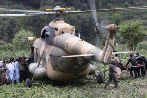 Počet obetí zemetrasenia v Afganistane vystúpil nad 1 124.