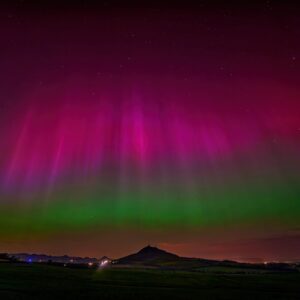 Nespíte a pozerajte sa na sever. V noci sa môže objaviť polárna žiara