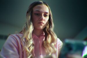 Neznáme číslo: Netflixový stredoškolský dokument o podvodníkoch, ktorý musíte vi...