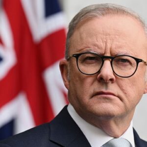 Austrália obviňuje Irán z organizovania antisemitských útokov a vyhosťuje veľvys...