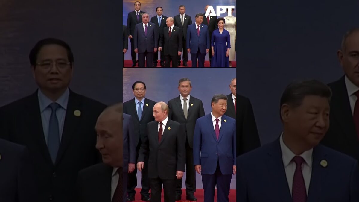 Putin ignoroval pakistanského premiéra Sharifa na summite SCO v Číne.