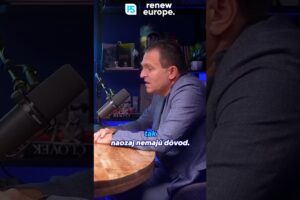 Zvýšili si platy, kupujú si drahé autá a celá ťarcha ostáva na pracujúcich ľuďoc...