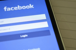 Meta a Google zastavujú politické reklamy, čím poškodzujú výskum v EÚ.