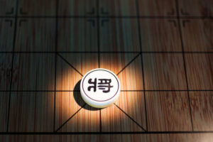 Upokojenie sa vracia, keď trhy stavajú na deeskaláciu medzi USA a Čínou.