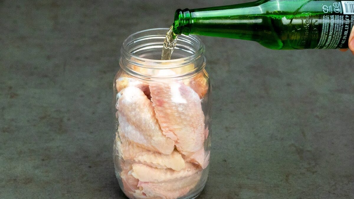 Naučil som všetkých svojich priateľov, ako vylepšiť kuracie krídelká z KFC!