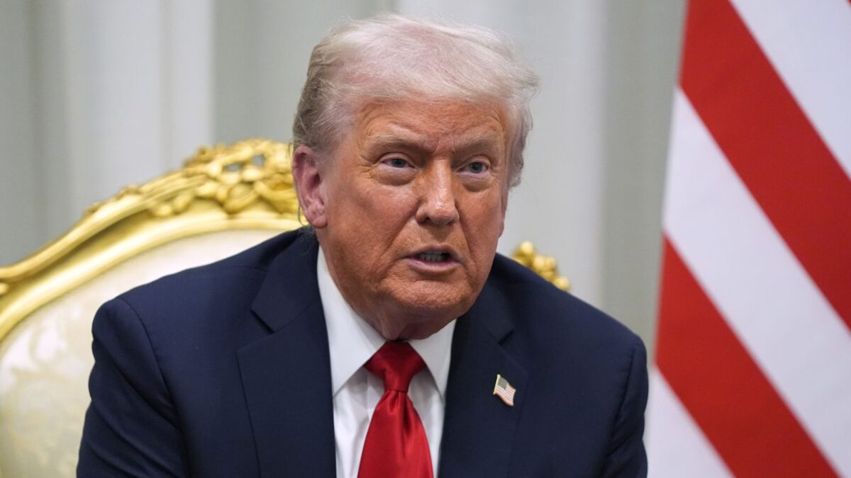 Spojené štáty americké: Trumpov plán priniesol veľkolepý deň – odložil však ťažšie rozhodnutia, ktoré sa teraz črtajú