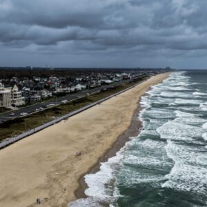 New Jersey vyhlasuje stav núdze, keďže októbrový nor’easter hrozí zatopení...