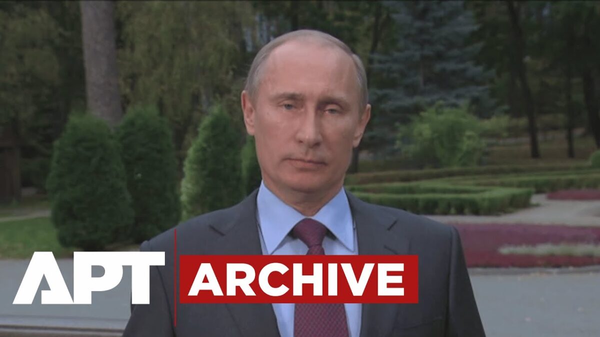 Putin a vzťahy s EÚ pred útokom v roku 2022: Otvorenie druhého úseku plynovodu Nord Stream.