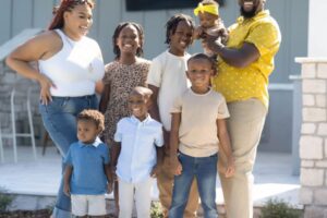 sturgis.jpg Otec šiestich detí z generácie mileniálov premenil bezdomovectvo na šesťciferný ...