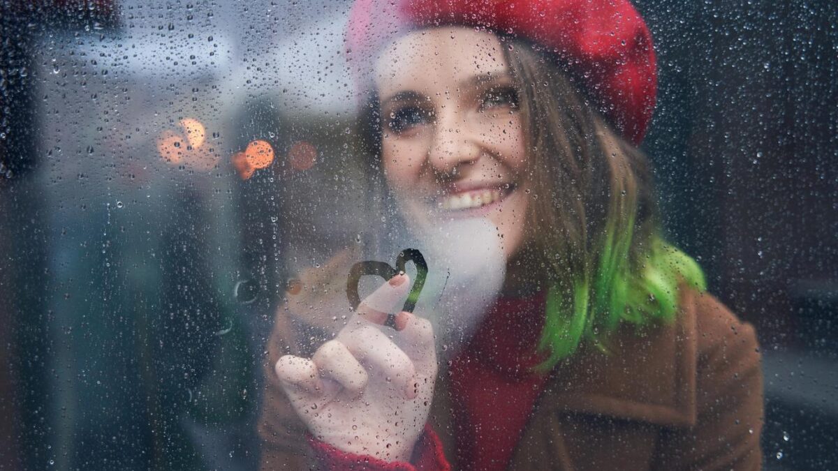 Trápia vás zahmlené okná v aute a byte? Tieto riešenia sú zadarmo! Skúste triky s penou na holenie aj ryžou