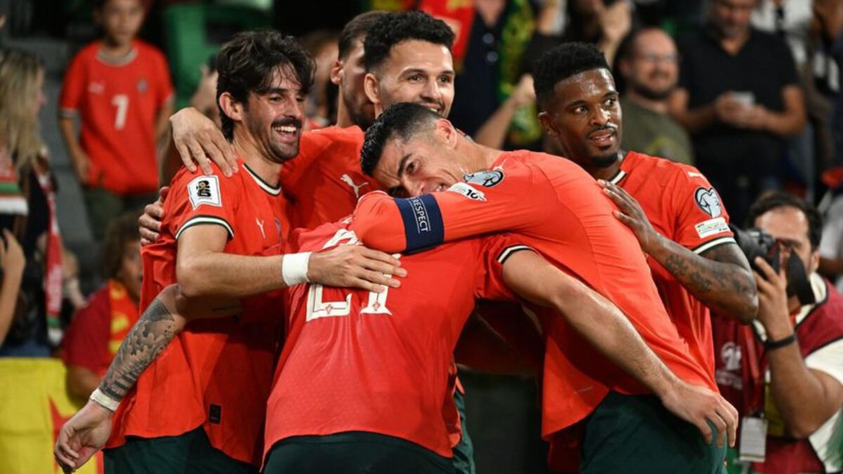 Ronaldo nepremenil penaltu, Portugalsko sa trápilo. Haalandova šou, triumf Albánska.