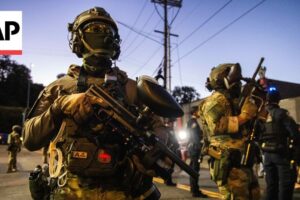 Použitie Národnej gardy Trumpom vyvoláva právny spor testujúci prezidentskú moc