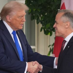 Trump prijíma kanadského premiéra Marka Carneyho v Bielom dome