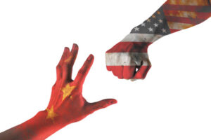 Šok z obchodnej vojny narúša trhy v politicky nabitom týždni.