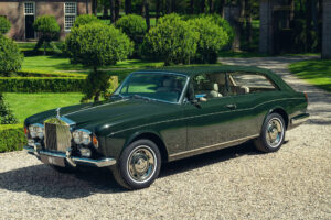 Niels van Roij: Rolls-Royce Shooting Brake