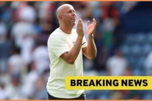 Agent Arneho Slota pracuje na novej zmluve s Liverpoolom.