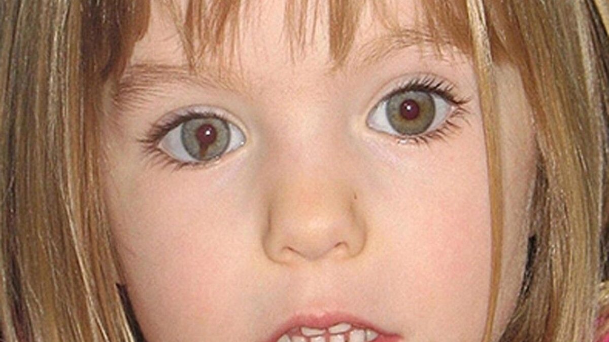 Tvrdí, že je zmiznutá Maddie. „Nie je to naša sestra, ale stalkerka,“ bránia sa McCannovci