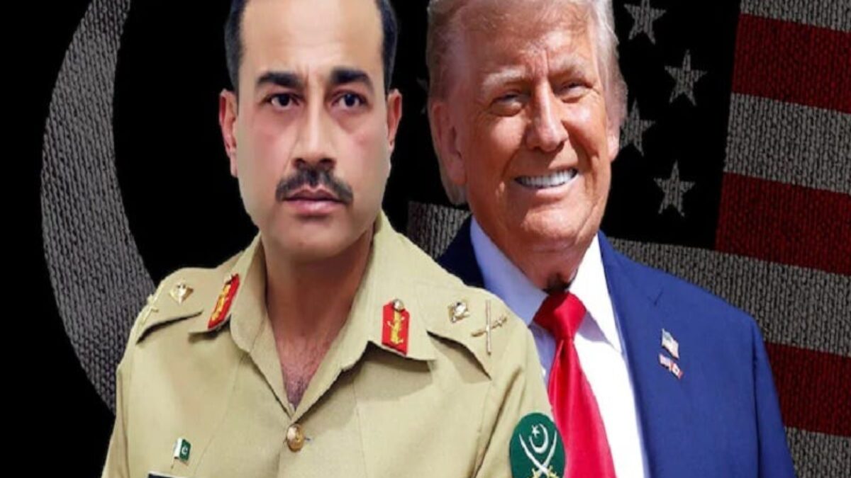 Americký prístav v Pakistane by zavŕšil jeho prozápadný obrat.