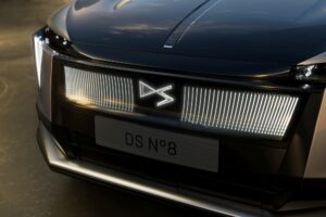 Nová vlajková loď spoločnosti DS Automobiles s kombinovaným dojazdom až 750 km