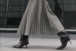 Milujete sukne? 12 plisovaných variant, ktoré kombinujú moderný pôvab a preppy š...