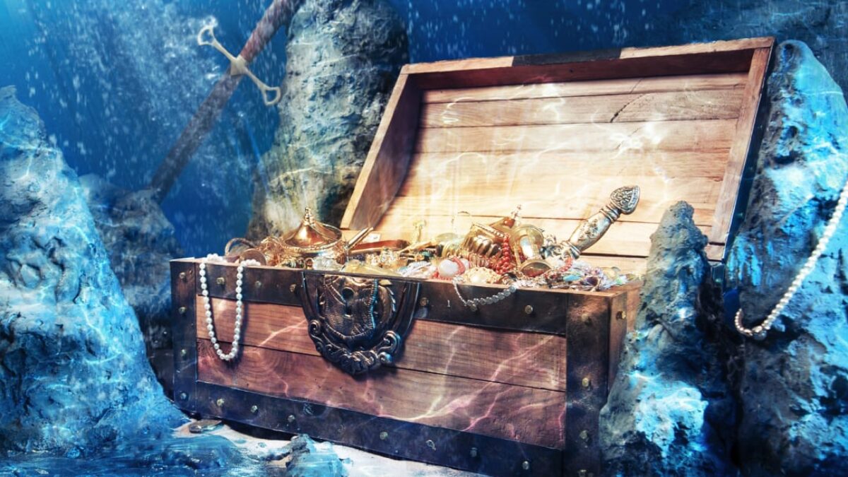 Úžasný poklad v hodnote 25 miliónov: Dobrodruzi ukázali 1000 strieborných mincí nájdených na dne mora