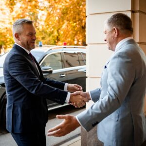 Robert Fico: Dnes sme spolu s pánom prezidentom SR Petrom Robert Fico: Dnes sme spolu s pánom prezidentom SR Petrom Pellegrinim za účasti ...