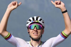 Pogačar deklasoval konkurenciu a mieri za jubilejným triumfom