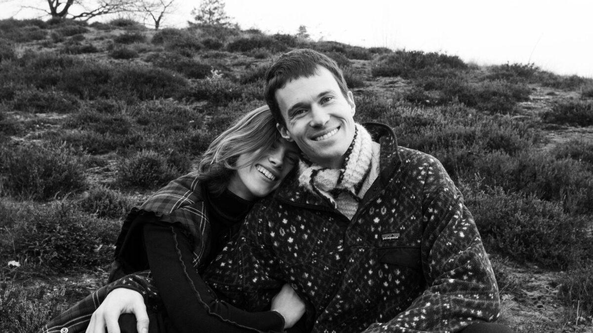 Len tak si zaspievať s Albertom Černým. Offline víkend v Krkonošiach je liek na duši