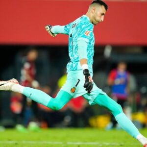 NÁZOR: Banálne, absurdné a zbytočné. Greif má pravdu