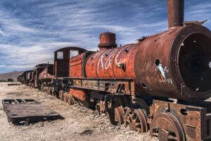 Na cintoríne vlakov sa budete cítiť ako v postapokalyptickom filme. Unikátne mie...