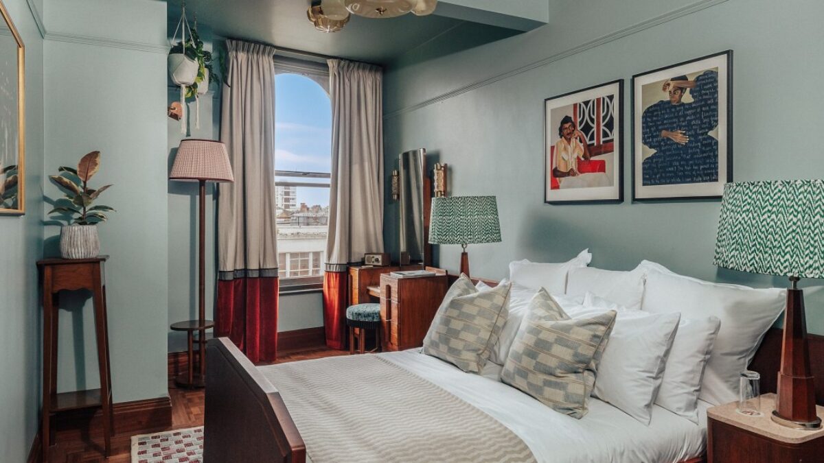 horizontal-Permit-Room-Portobello_Lodgings_Bedroom-02_1.jpg Vnútri ultraprivátnych jednoizbových hotelov, ktoré nanovo definujú luxusné cestovanie.