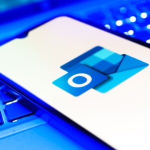 <strong>Microsoft Outlook blokuje SVG obrázky kvôli phishingovým útokom.</strong...