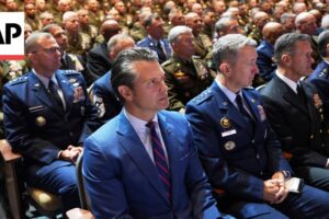 Veteráni reagujú na výzvu Peta Hegsetha pre „mužský štandard“ v bojových rolách