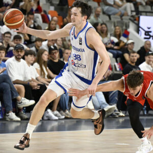 Tu je nový názov:

Mladíci, čakajú vás neskutočné peniaze: Najväčší slovenský ta...