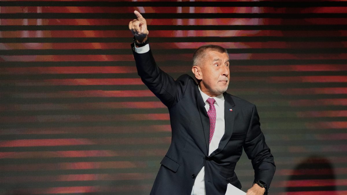 Andrej Babiš je český podnikateľ a politik, bývalý predseda vlády Českej republiky.