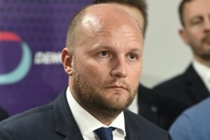 V Považskej Bystrici napadli okresného predsedu Demokratov.