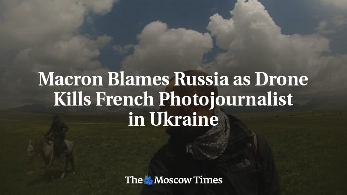 Macron obviňuje Rusko, keď dron zabije francúzskeho fotografa na Ukrajine