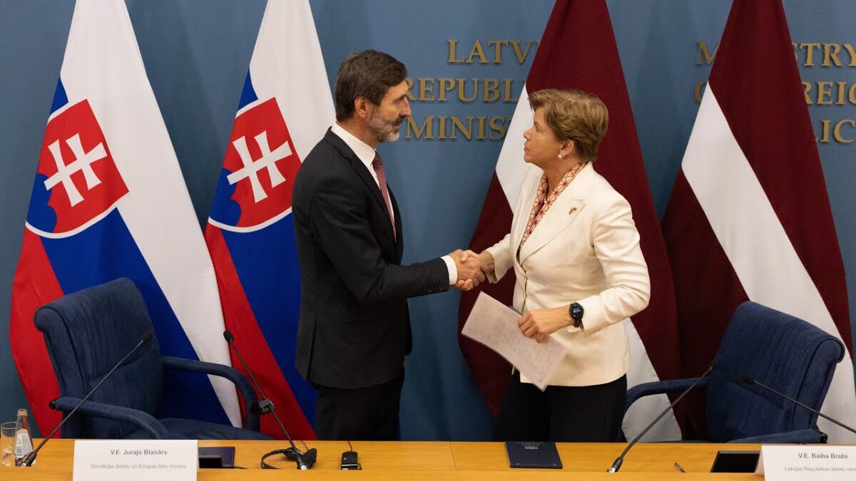 Tlačová konferencia ministra a ministerky zahraničných vecí Slovenska a Lotyšska
