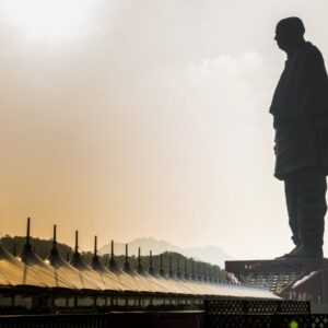 Najvyššia socha na svete je naozaj gigantická, má v sebe múzeum i rozhľadňu. So ...