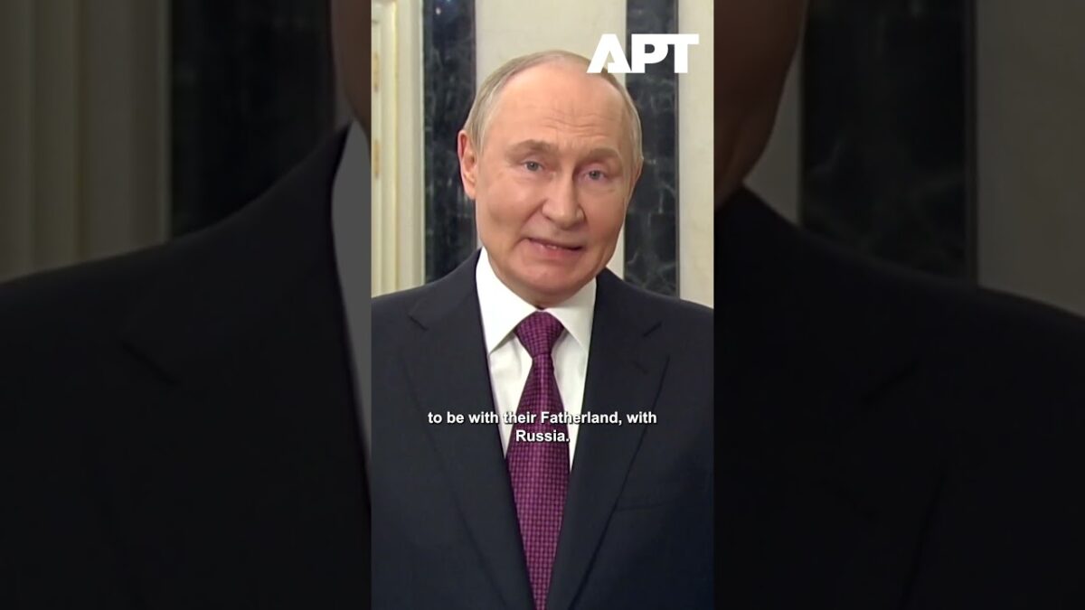 Putin vyhlasuje víťazstvo v Ukrajine napriek pretrvávajúcemu konfliktu.