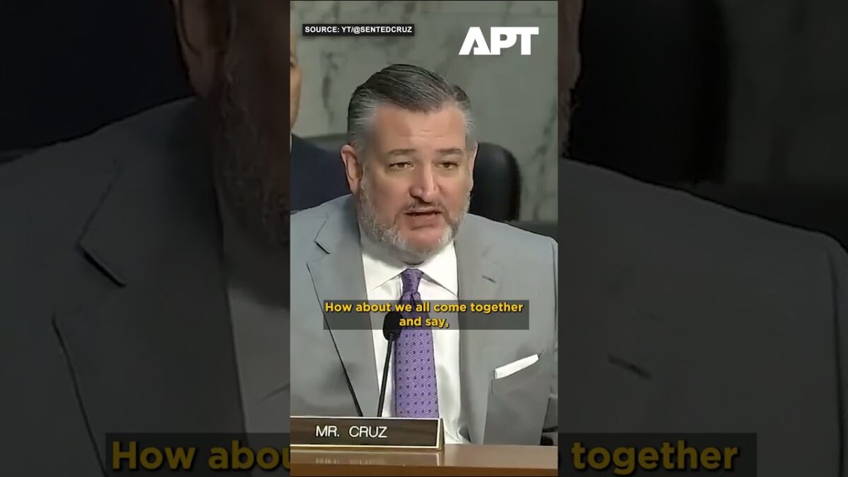 Ted Cruz povie „Prestaňme útočiť na pedofilov“ v trápnom prešľape.