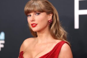 Vďaka novému albumu Taylor Swift môže byť 3. októbra vaša kancelária citeľne prá...
